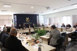 نشست سرپرست دانشگاه ملی مهارت با هیئت مدیره مجمع خیرین توسعه و ترویج آموزش‌های فنی و حرفه‌ای استان خراسان رضوی 5
