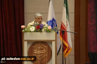مشاور وزیر علوم در سومین اجلاس سراسری مسئولین کانون‌های بسیج اساتید دانشگاه ملی مهارت:
کمبود نیروی ماهر، مانع توسعه اقتصاد مقاومتی است/ آیین‌نامه ارتقای اساتید بازنگری می‌شود