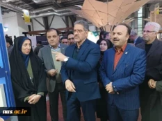 بازدید وزیر علوم، تحقیقات و فناوری از غرفه دانشگاه ملی مهارت در بیست و پنجمین نمایشگاه پژوهش، فناوری و فن‌بازار 4