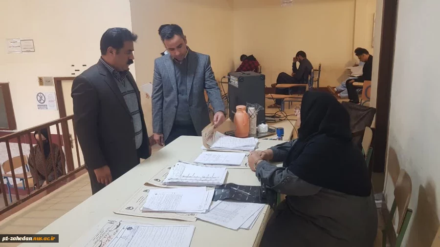 بازدید رییس دانشگاه ملی مهارت واحد استانی سیستان و بلوچستان و هیئت همراه از  از حوزه های امتحانی آموزشکده های شهرستان زاهدان 9