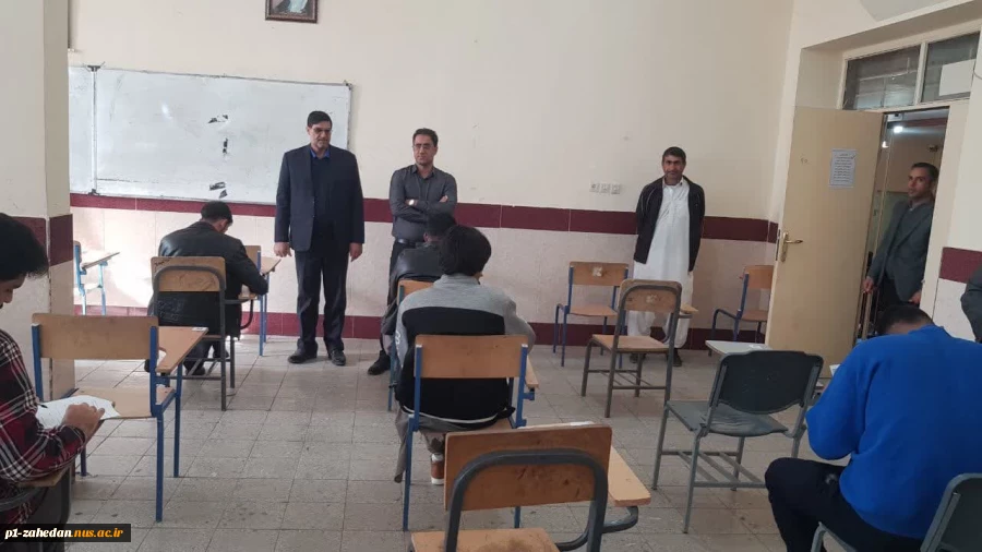 بازدید رییس دانشگاه ملی مهارت واحد استانی سیستان و بلوچستان و هیئت همراه از  از حوزه های امتحانی آموزشکده های شهرستان زاهدان 10