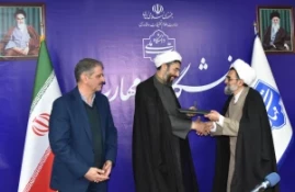 با حضور حجت‌الاسلام و المسلمین دکتر مصطفی رستمی، دکتر زمانی و اعضای هیئت رئیسه دانشگاه برگزار شد:
مراسم معارفه مسئول نهاد نمایندگی مقام معظم رهبری در دانشگاه ملی مهارت 5