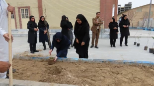 باحضورمسئولین و کارکنان دانشگاه ملی مهارت واحد استان سیستان و بلوچستان برگزار شد :
کاشت نهال به مناسبت  هفته منابع طبیعی و روز درختکاری 5