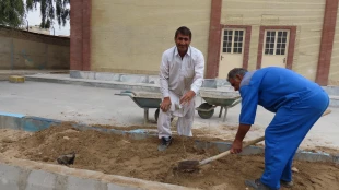 باحضورمسئولین و کارکنان دانشگاه ملی مهارت واحد استان سیستان و بلوچستان برگزار شد :
کاشت نهال به مناسبت  هفته منابع طبیعی و روز درختکاری 9
