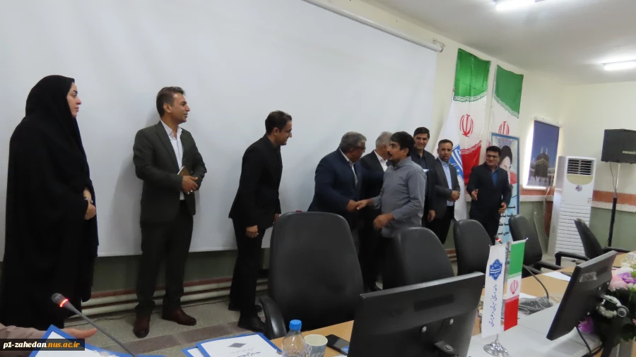 برگزاری اولین  جلسه شورای اداری  سال 1404 5