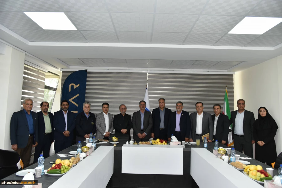 در راستای گسترش تعاملات ارتباط با صنعت صورت گرفت:
امضای تفاهم‌نامه مشترک بین دانشگاه ملی مهارت و شرکت دیارخودرو 2