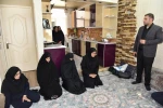 دیدار سخنگوی دولت و رئیس دانشگاه ملی مهارت با خانواده شهید زهرا چوبینی 4
