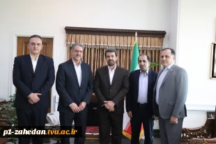 رئیس دانشگاه ملی مهارت در دیدار با استاندار همدان عنوان کرد:
دانشگاه ملی مهارت آمادگی دارد بر اساس نیاز صنایع استان همدان نیروی ماهر تربیت کند. 3