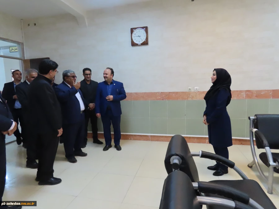بازدید معاون پژوهش و فناوری دانشگاه ملی مهارت کشور از آموزشکده های شهرستان زاهدان 6