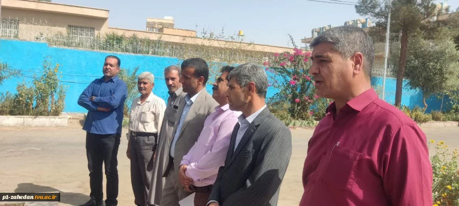 عطر افشانی مزار شهید گمنام  توسط دانشگاهیان آموزشکده شهید باهنر زاهدان واحد استانی سیستان و بلوچستان  11