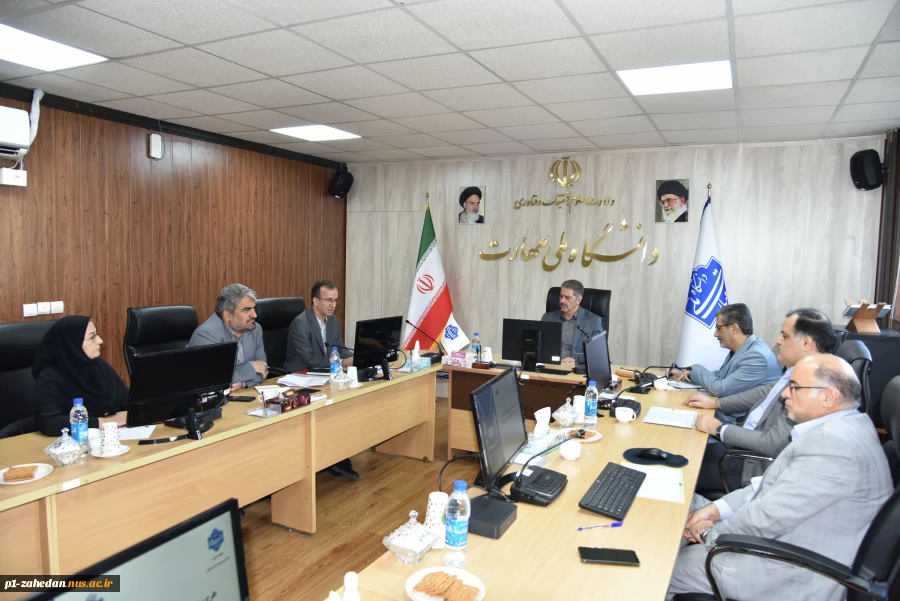 دیدار ریاست دانشگاه ملی مهارت با مدیران منابع انسانی سازمان صدا و سیما 3