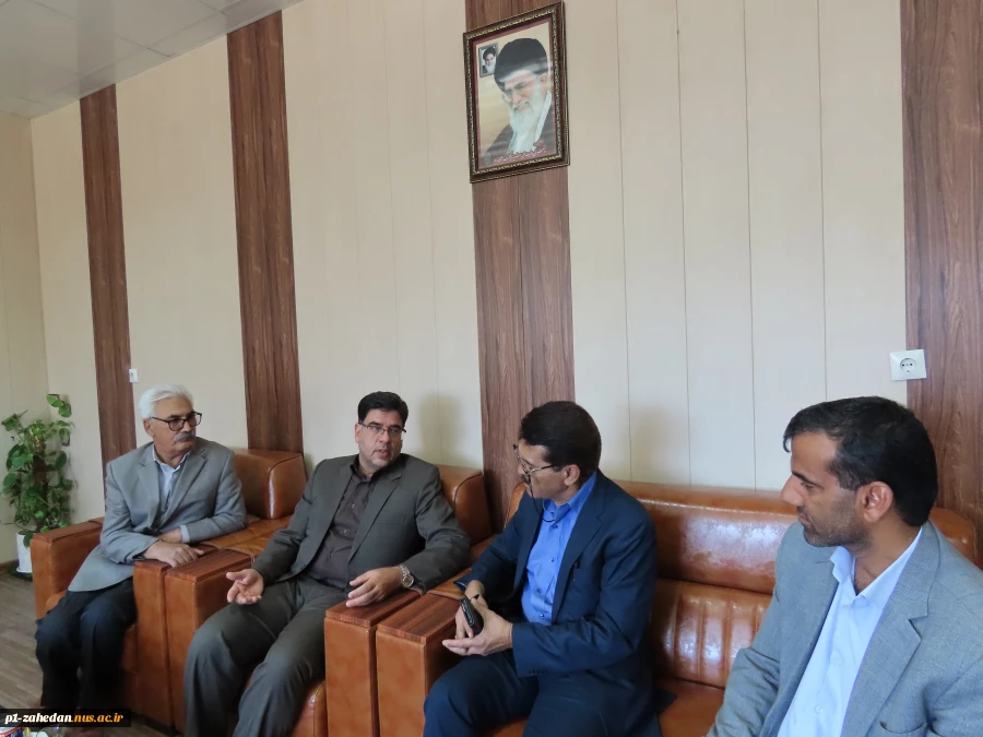 دیدار مدیر عامل خانه مطبوعات استان سیستان و بلوچستان با سرپرست آموزشکده شماره 1 پسران زاهدان (شهید باهنر ) واحد استانی سیستان و بلوچستان 2