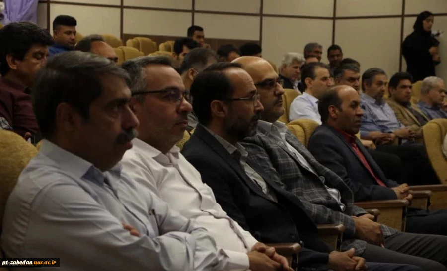 معاون فرهنگی و دانشجویی دانشگاه ملی مهارت در آئین افتتاحیه و رونمایی از پوستر پنجمین جشنواره ملی فرهنگی هنری «ذوالفقار»:
امروز آرمان‌های شهید سلیمانی در قلب اروپا و آمریکا شنیده می‌شود 3