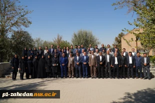 رئیس دانشگاه ملی مهارت در نشست تخصصی معاونان پژوهش و فناوری واحدهای استانی:
تشکیل دبیرخانه مسئولیت‌های اجتماعی برای دانشگاه ملی مهارت یک ضرورت است. 4