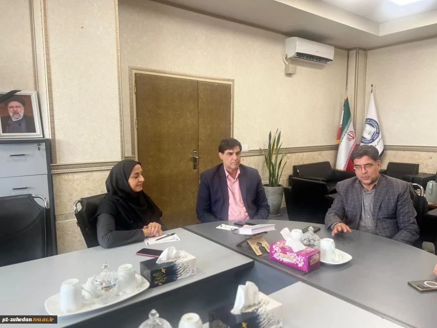 جلسه هم اندیشی سرپرست دانشگاه ملی مهارت واحد استانی سیستان وبلوچستان با رئیس دانشگاه بین المللی چابهار 6