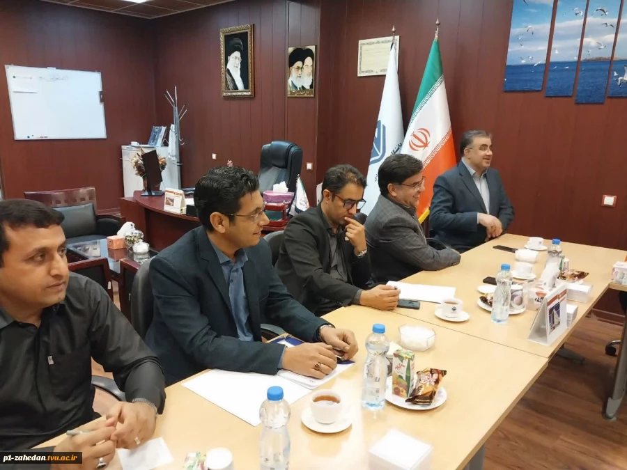 با حضور رئیس ستاد ریاست جمهوری دولت چهاردهم در استان سیستان و بلوچستان جلسه هم اندیشی سرپرست دانشگاه ملی مهارت واحد استانی سیستان و بلوچستان با ریاست دانشگاه دریانوردی و علوم دریایی چابهار در راستای پیشرفت بنیان دانشگاهی  4