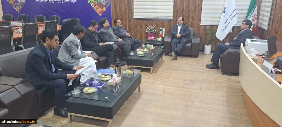 دیدار سرپرست آموزشکده پسران شماره یک زاهدان (شهید باهنر) واحد استانی سیستان و بلوچستان با معاون استاندار و فرماندار ویژه شهرستان چابهار 4
