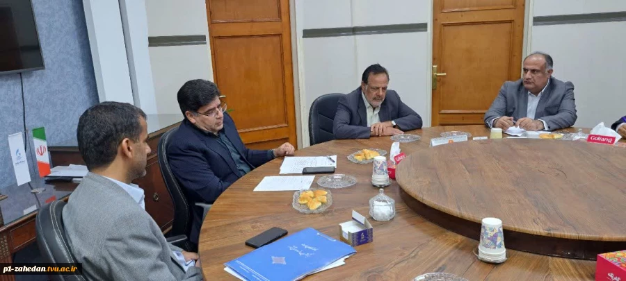 پیگیری مصوبات فی مابین دانشگاه ملی مهارت واحد استانی سیستان و بلوچستان و سازمان منطقه آزاد چابهار  5