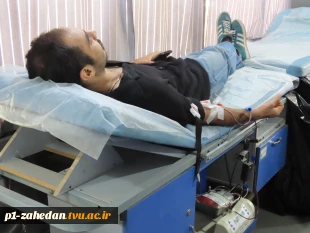اهداء خون توسط کارکنان ودانشجویان واحد استانی سیستان و بلوچستان 9