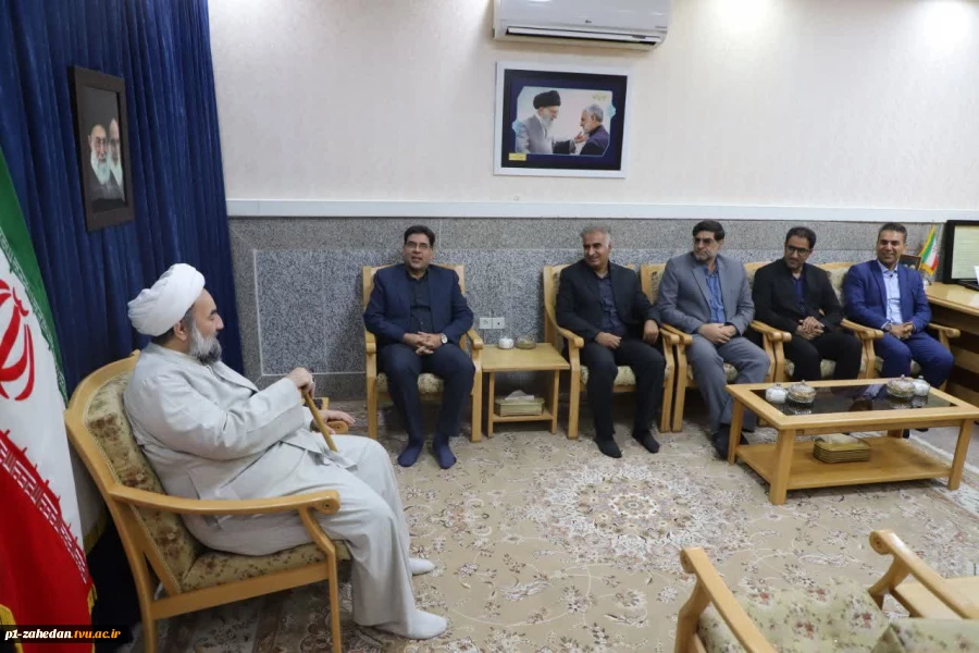 دیدار هیئت رئیسه واحد استانی سیستان وبلوچستان با نماینده ولی فقیه دراستان سیستان وبلوچستان 10