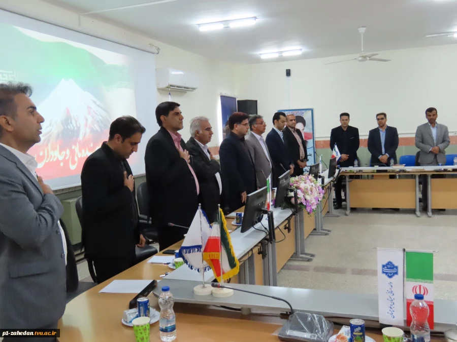 در راستای ایجاد بستر مناسب جهت تحقق اقتصاد دانش بنیان؛

امضای تفاهم‌نامه همکاری مشترک بین دانشگاه ملی مهارت -واحد استانی سیستان و بلوچستان و پارک علم و فناوری استان 6