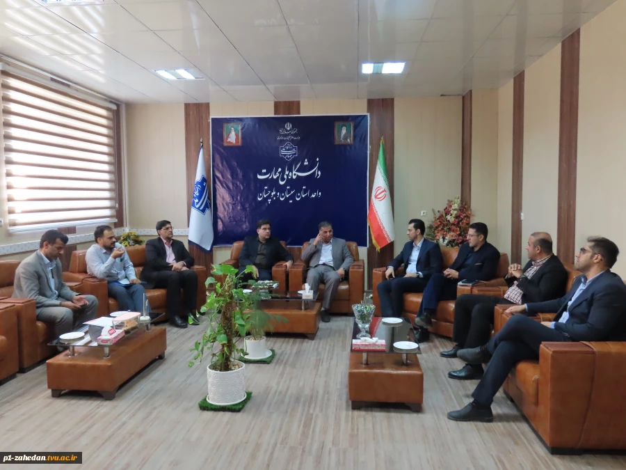 در راستای ایجاد بستر مناسب جهت تحقق اقتصاد دانش بنیان؛

امضای تفاهم‌نامه همکاری مشترک بین دانشگاه ملی مهارت -واحد استانی سیستان و بلوچستان و پارک علم و فناوری استان 3