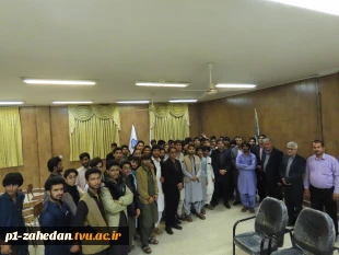 در ادامه برنامه‌های تعاملی و ارتباط مستقیم با دانشجویان

دیدار هیئت رئیسه واحد استانی با دانشجویان خوابگاهی آموزشکده شهید عارفی زاهدان 2