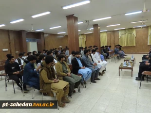 در ادامه برنامه‌های تعاملی و ارتباط مستقیم با دانشجویان

دیدار هیئت رئیسه واحد استانی با دانشجویان خوابگاهی آموزشکده شهید عارفی زاهدان 9