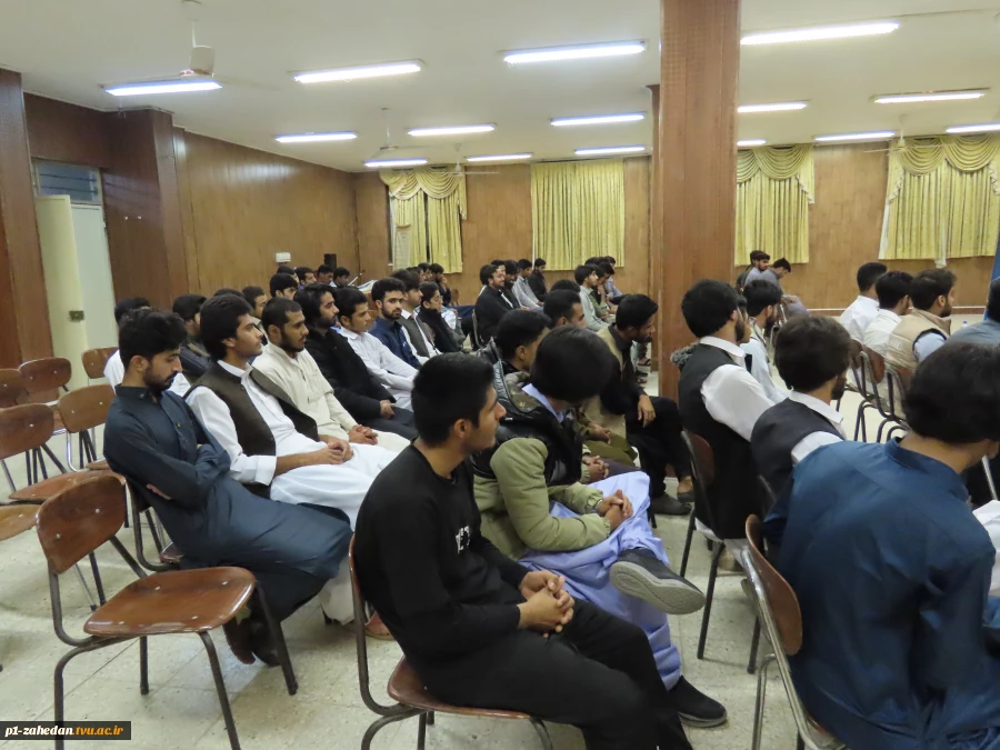 در ادامه برنامه‌های تعاملی و ارتباط مستقیم با دانشجویان

دیدار هیئت رئیسه واحد استانی با دانشجویان خوابگاهی آموزشکده شهید عارفی زاهدان 10