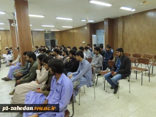 در ادامه برنامه‌های تعاملی و ارتباط مستقیم با دانشجویان

دیدار هیئت رئیسه واحد استانی با دانشجویان خوابگاهی آموزشکده شهید عارفی زاهدان 11