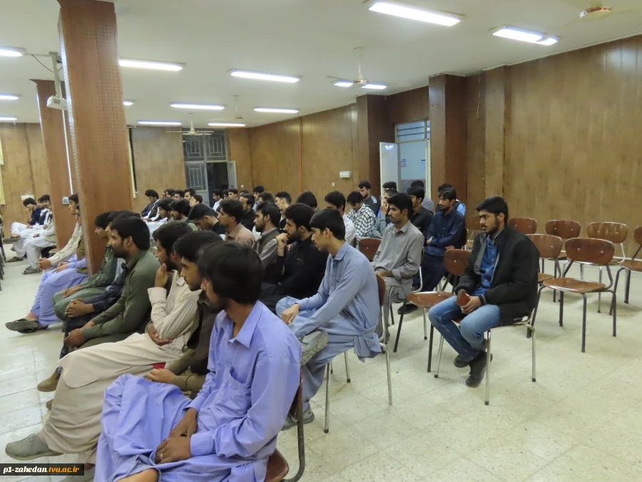 در ادامه برنامه‌های تعاملی و ارتباط مستقیم با دانشجویان

دیدار هیئت رئیسه واحد استانی با دانشجویان خوابگاهی آموزشکده شهید عارفی زاهدان 11