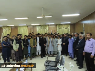 در ادامه برنامه‌های تعاملی و ارتباط مستقیم با دانشجویان

دیدار هیئت رئیسه واحد استانی با دانشجویان خوابگاهی آموزشکده شهید عارفی زاهدان 15