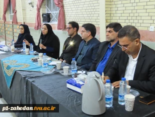 در ادامه برنامه‌های تعاملی و ارتباط مستقیم با دانشجویان:

نشست صمیمی هیات رئیسه واحد استانی با دانشجویان خوابگاه حضرت معصومه 8