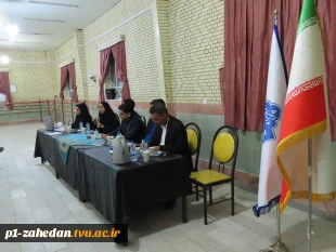 در ادامه برنامه‌های تعاملی و ارتباط مستقیم با دانشجویان:

نشست صمیمی هیات رئیسه واحد استانی با دانشجویان خوابگاه حضرت معصومه 9