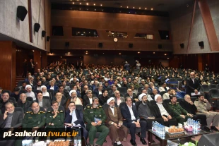 با حضور مقامات کشوری، لشکری، خانواده‌های معظم شهدا و دانشجویان برگزار شد؛

آیین گرامی‌داشت سالگرد شهادت سرلشکر شهید حسن طهرانی مقدم و یادواره ۳۱۱ دانشجوی شهید دانشگاه ملی مهارت 2