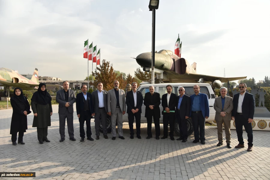 با حضور مقامات کشوری، لشکری، خانواده‌های معظم شهدا و دانشجویان برگزار شد؛

آیین گرامی‌داشت سالگرد شهادت سرلشکر شهید حسن طهرانی مقدم و یادواره ۳۱۱ دانشجوی شهید دانشگاه ملی مهارت 7