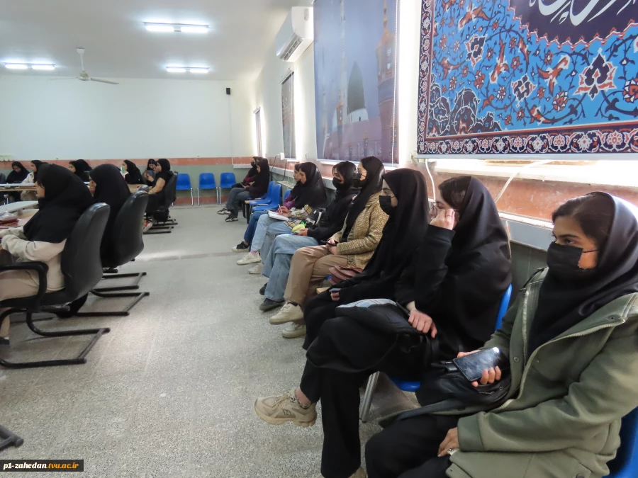 کارگاه «آشنایی با معاملات طلا در بورس کالا» در سالن جلسات دانشگاه ملی مهارت- واحد استانی سیستان و بلوچستان 7