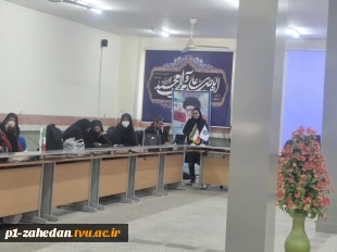 برگزاری کارگاه «آشنایی با معاملات طلا در بورس کالا» در سالن جلسات دانشگاه ملی مهارت- واحد استانی سیستان و بلوچستان
 3