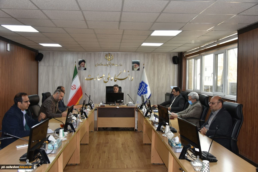 برگزاری جلسه شورای تخصصی فرهنگی و اجتماعی دانشگاه ملی مهارت با حضور رئیس دانشگاه
 2