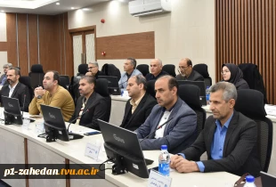 دکتر زمانی در نشست تخصصی مدیران روابط عمومی دانشگاه ملی مهارت:

آموزش‌های مهارتی حلقه مستحکم در زنجیره توسعه اقتصادی و اجتماعی کشور است. 2