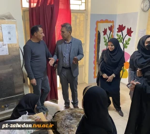 بازدید هیئت‌رئیسه دانشگاه ملی مهارت از سلف سرویس آموزشکده‌های زاهدان به مناسبت روز دانشجو
 15