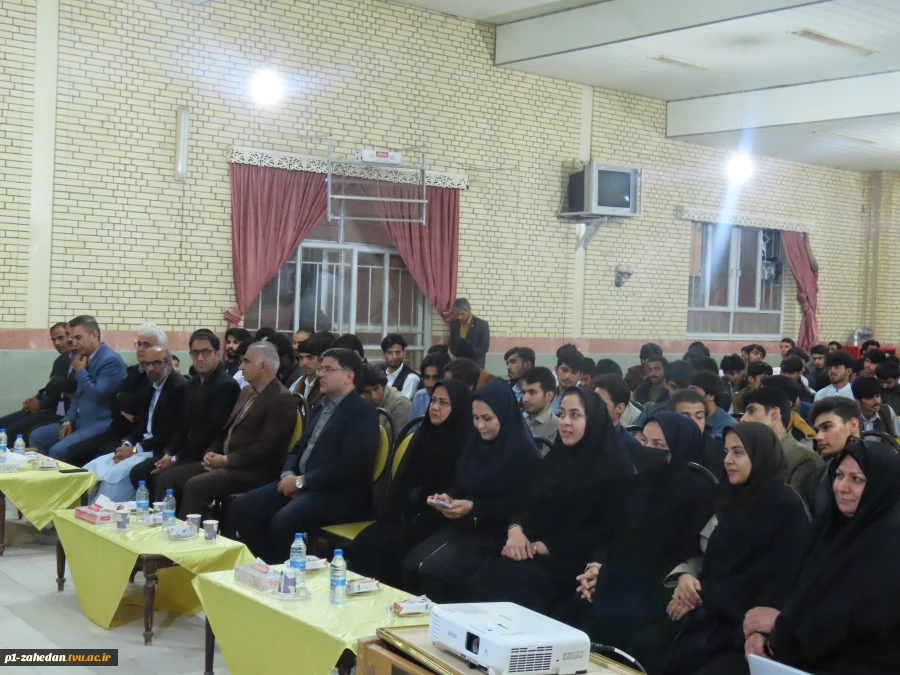 گرامیداشت روز دانشجو با حضور گسترده دانشگاهیان در آموزشکده‌های سیستان و بلوچستان 3