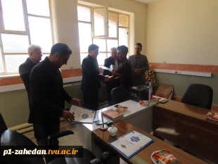 تقدیر از دانشجویان برتر مسابقات ورزشی به مناسبت روز دانشجو 12