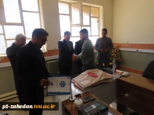 تقدیر از دانشجویان برتر مسابقات ورزشی به مناسبت روز دانشجو 18