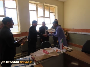 تقدیر از دانشجویان برتر مسابقات ورزشی به مناسبت روز دانشجو 20