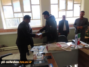 تقدیر از دانشجویان برتر مسابقات ورزشی به مناسبت روز دانشجو 22