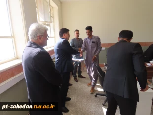 تقدیر از دانشجویان برتر مسابقات ورزشی به مناسبت روز دانشجو 23