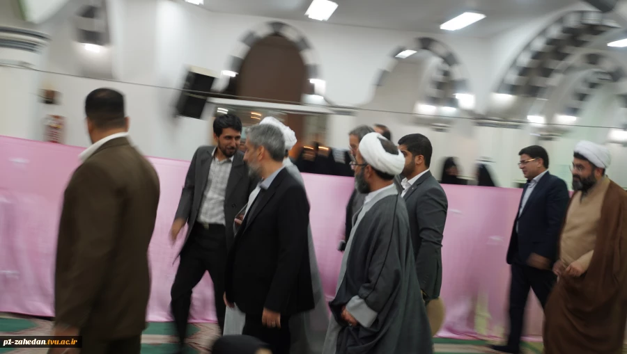 مراسم باشکوه میلاد حضرت زهرا(س) با حضور نمایندگان مقام معظم رهبری و جمعی از دانشگاهیان در زاهدان 12