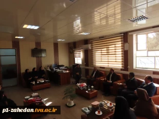 دیدار ریاست آموزشکده دختران زاهدان و جمعی از همکاران با دکتر قاسمی سرپرست دانشگاه به مناسبت میلاد حضرت علی(ع)   2