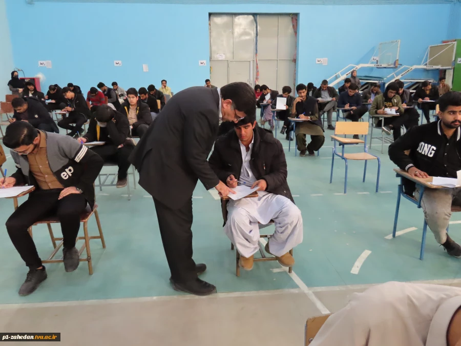 آغاز فرایند برگزاری امتحانات پایان ترم دانشجویان دانشگاه ملی مهارت واحد استانی سیستان و بلوچستان از 28 دی ماه 1404 8